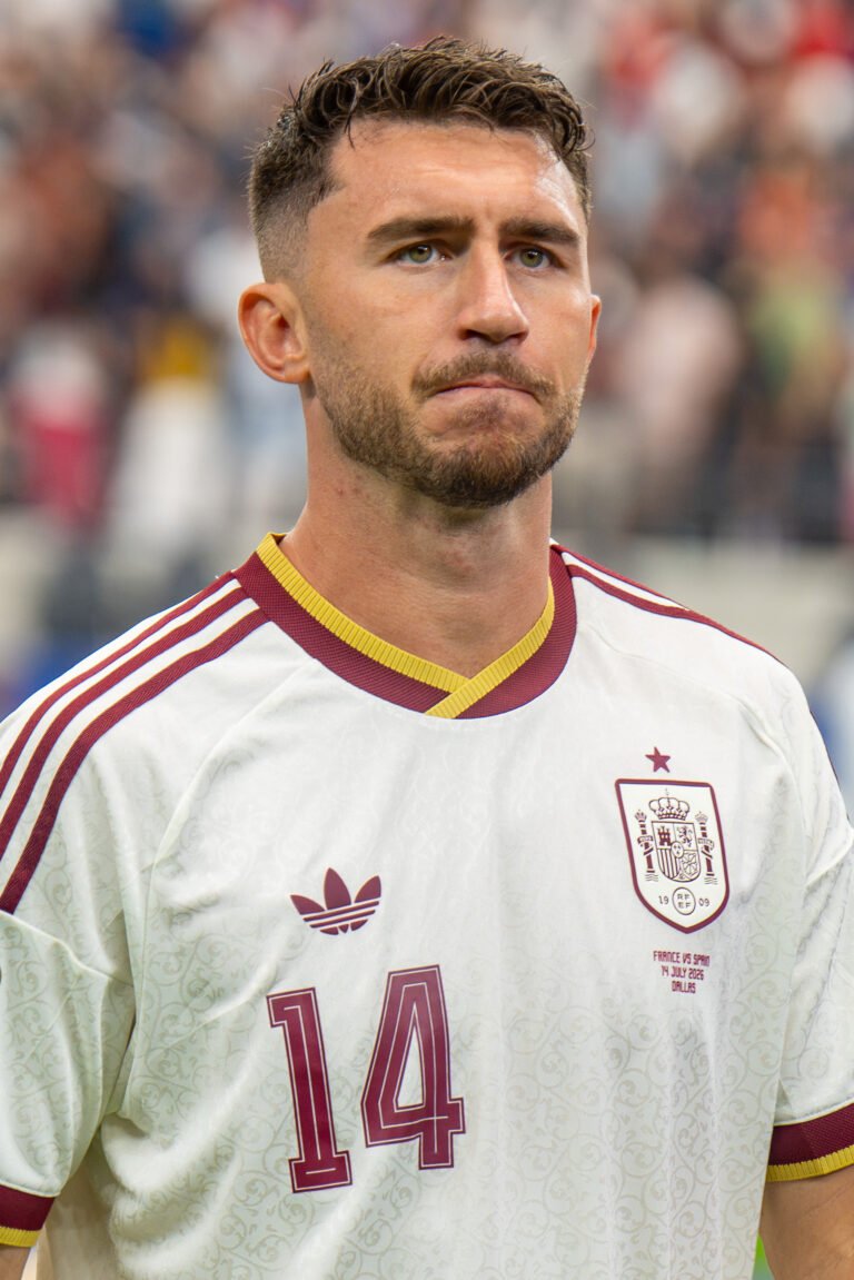 Aymeric_Laporte_France_v_Spain_7.24