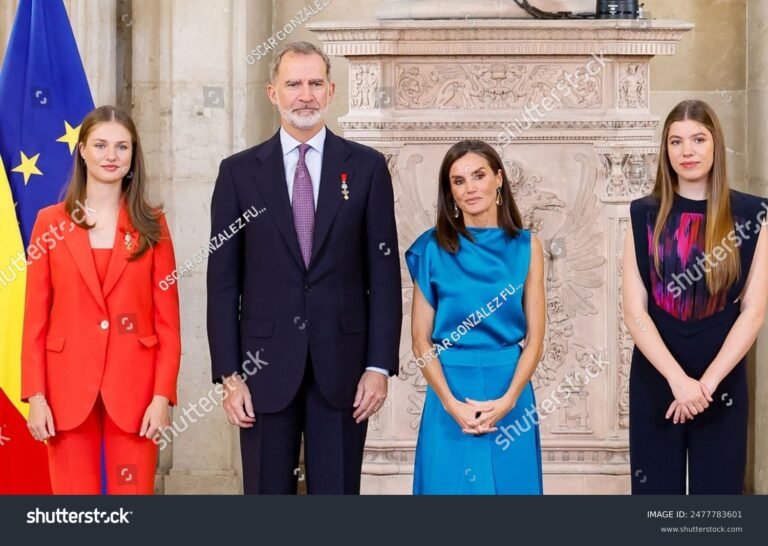 stock-photo-princes-leonor-of-spain-king-felipe-vi-queen-letizia-and-sofia-during-the-celebration-events-of-2477783601